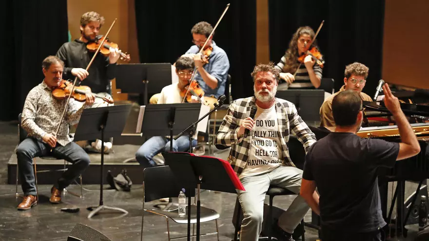 Vídeo: Un matí d’assaig amb Rufus Wainwright