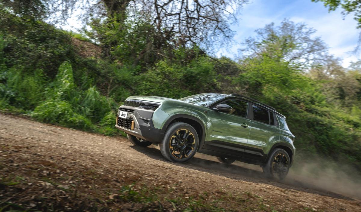 Jeep deja que el cliente decida ofreciendo todo tipo de motorizaciones