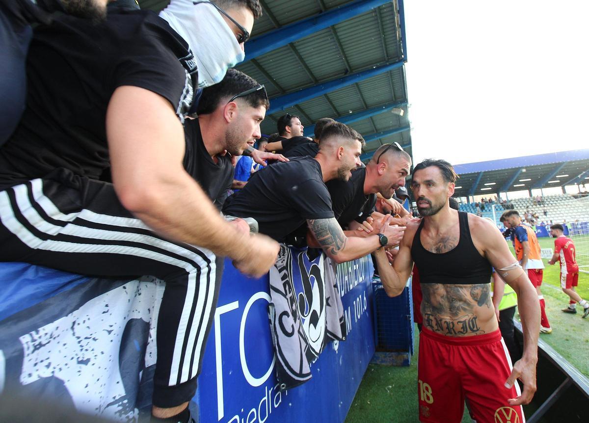 SD Ponferradina-CD Tenerife, en imágenes
