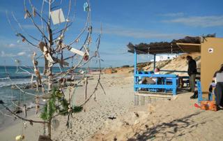 El Consell de Formentera pide la revisión de la viabilidad económica de los quioscos de playa