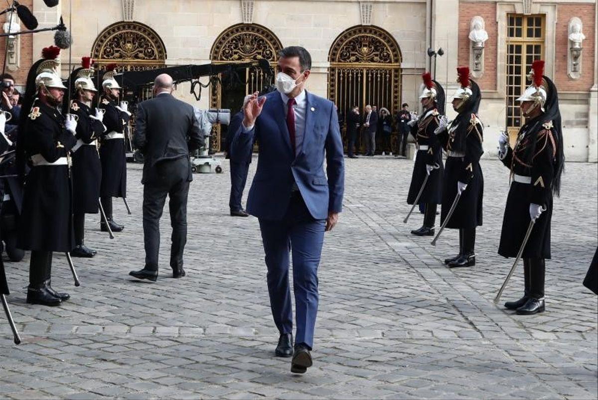 El presidente del Gobierno, Pedro Sánchez, en Versalles (Francia).