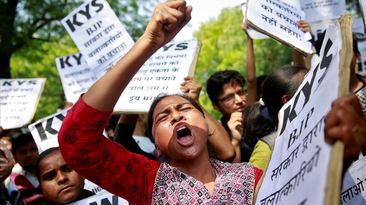 zentauroepp42891696 a woman reacts at a protest against the rape of an eight yea190610162603