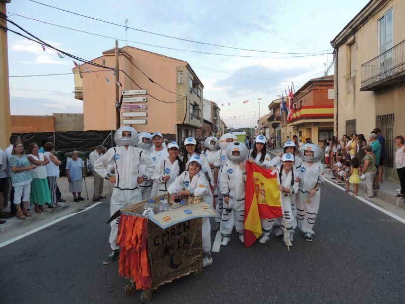 Fiestas en Zamora: Desfile en Camarzana de Tera