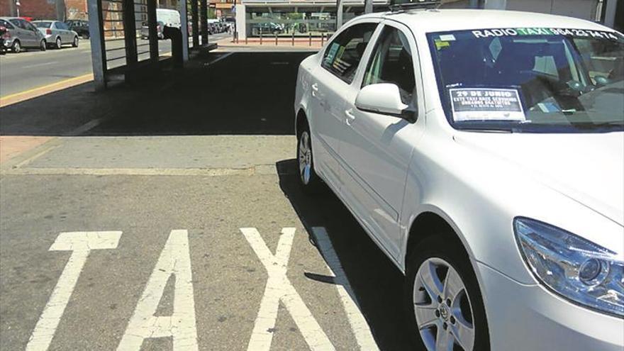 Los taxistas hacen huelga por la competencia desleal