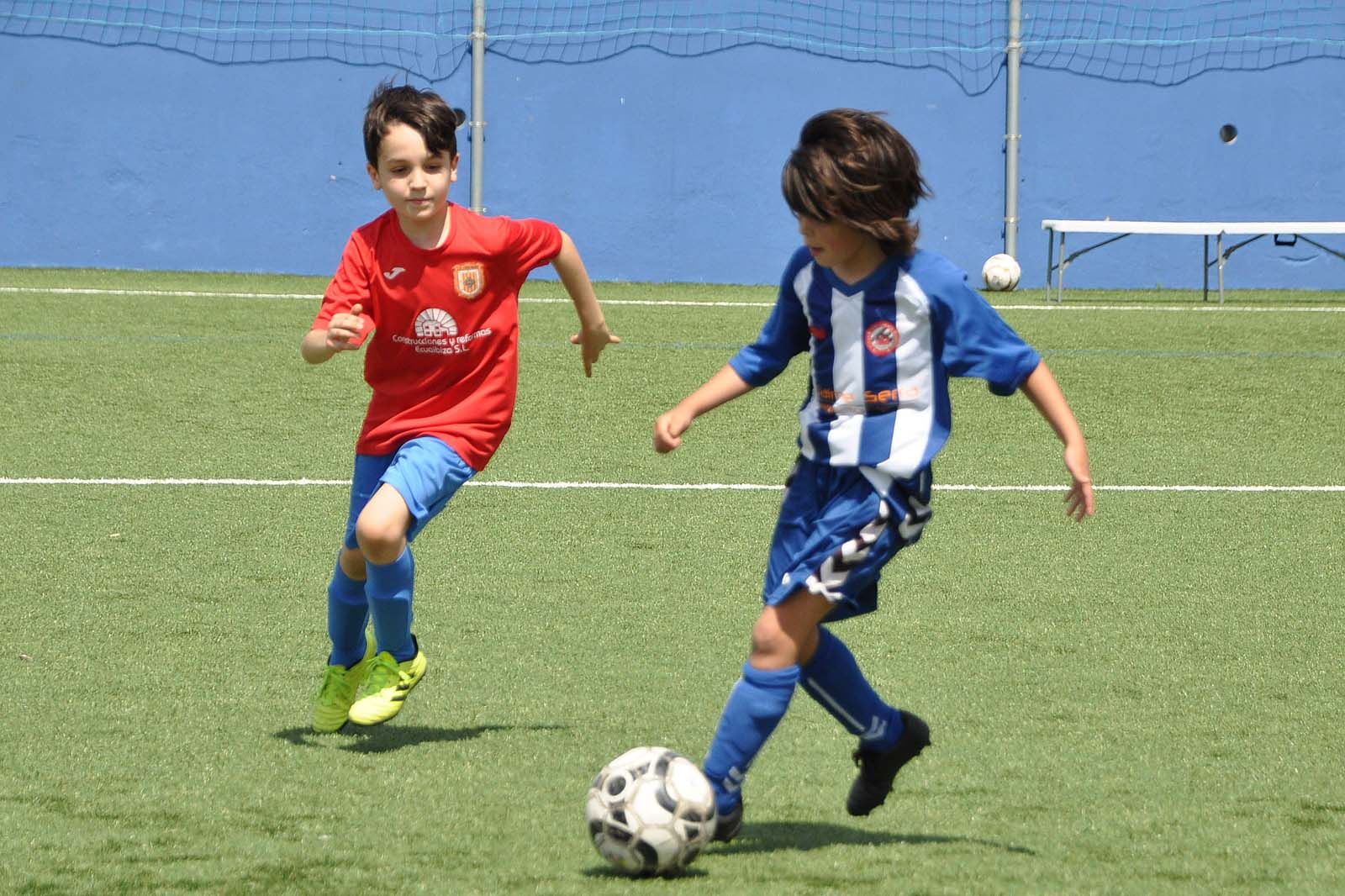 El fútbol base vuelve a sonreír