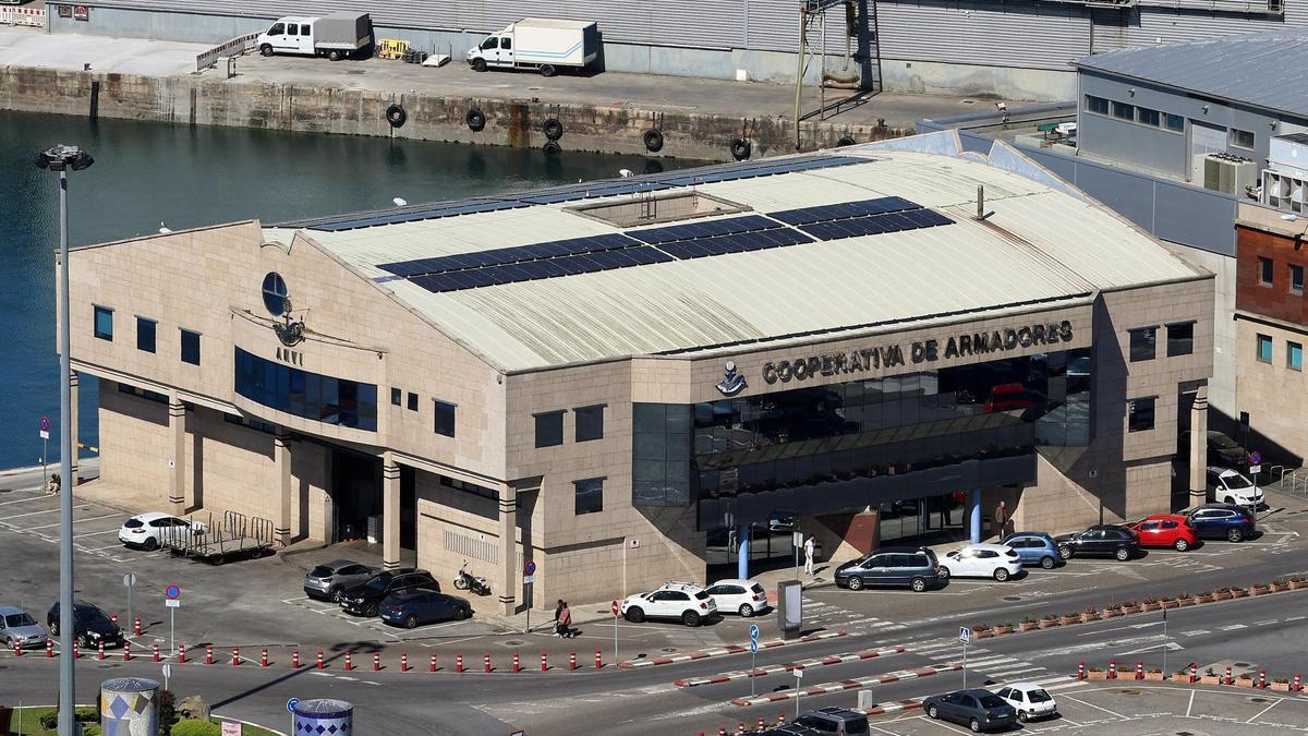 Edificio de la Cooperativa de Armadores del Puerto de Vigo (ARVI).
