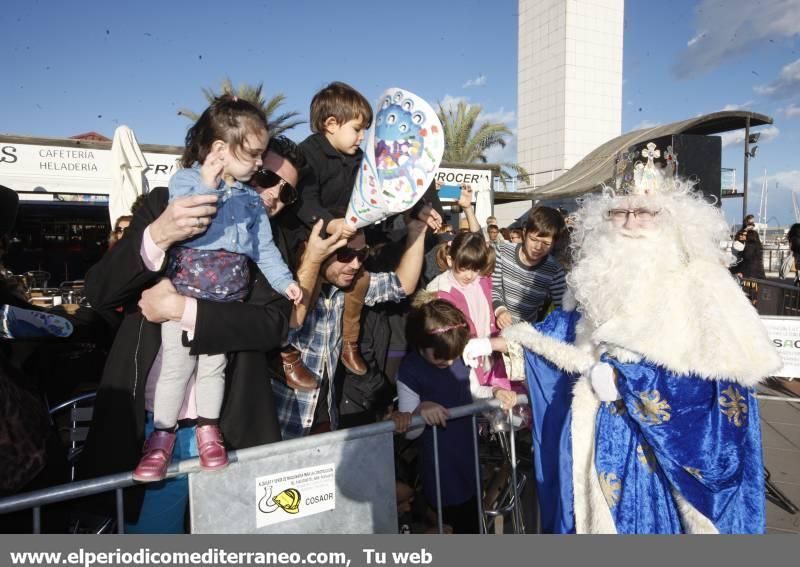 Los Reyes Magos repartieron regalos e ilusiones en Castellón