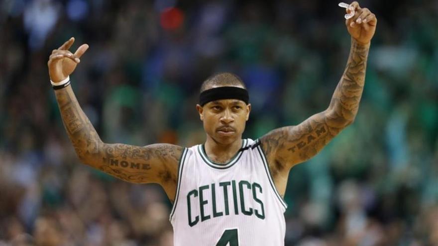 Isaiah Thomas se va a Celtics para que Irving recale en Cavaliers