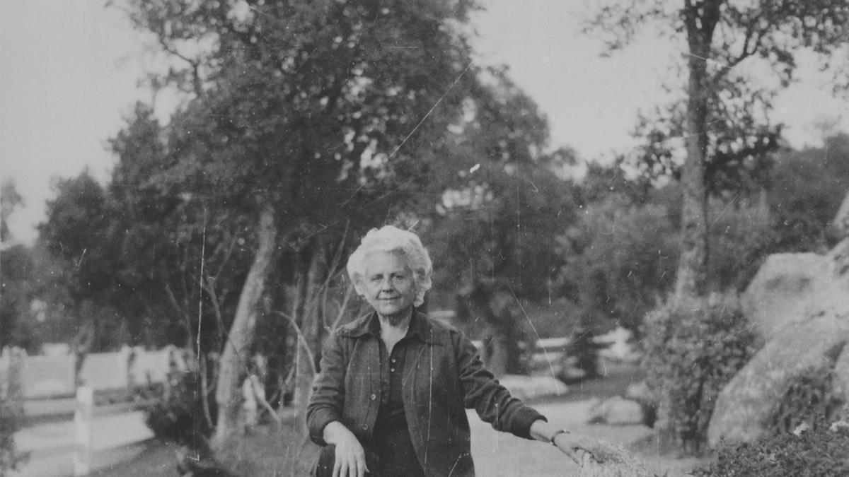 Mercè Rodoreda en una imatge antiga