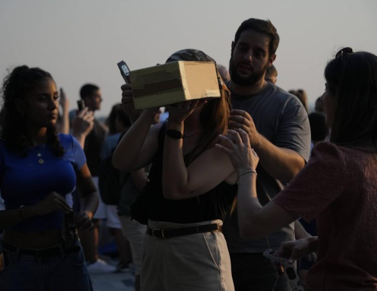 El eclipse hace historia en Benavente con visitantes de medio mundo