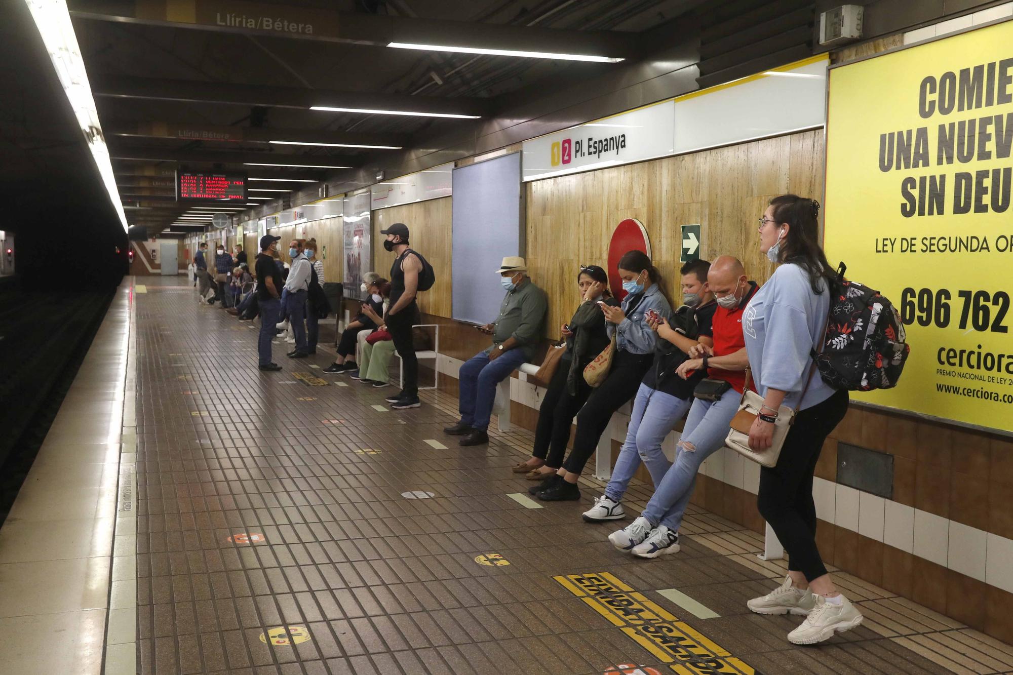 Primer domingo de servicio gratuito en Metrovalencia