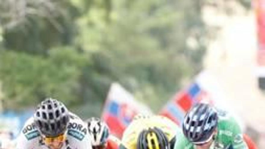 L&#039;esprint entre Sagan i Valverde