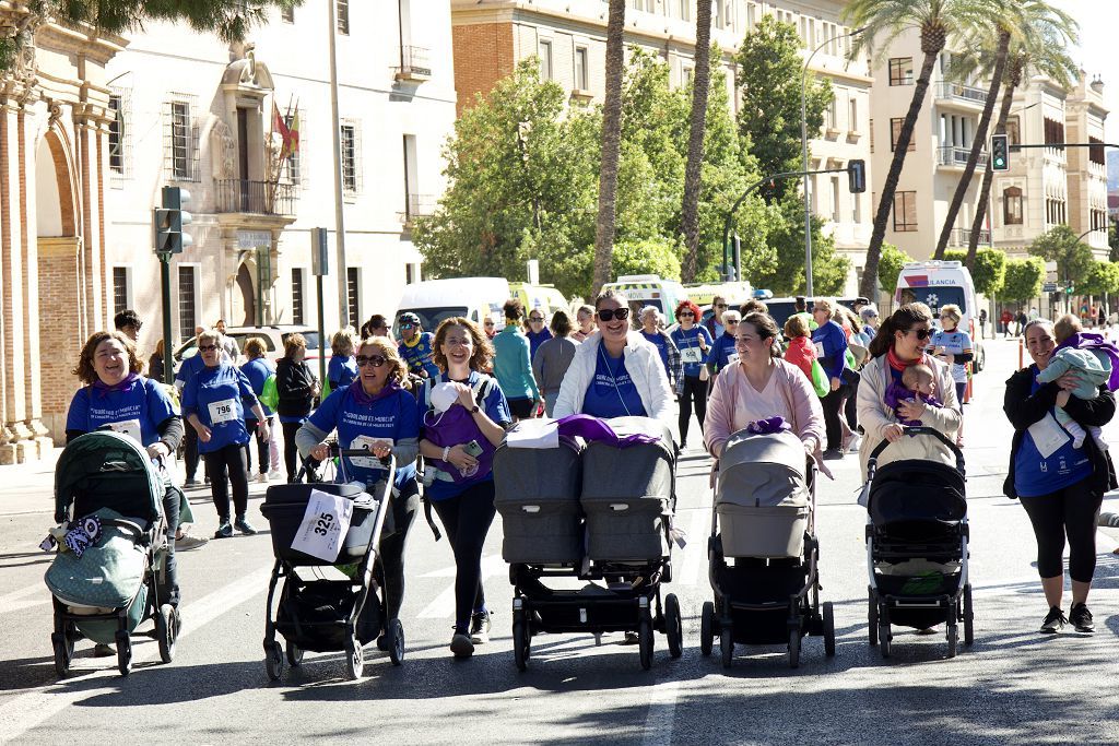 Las imágenes de la llegada a meta de la Carrera de la Mujer de Murcia 2024