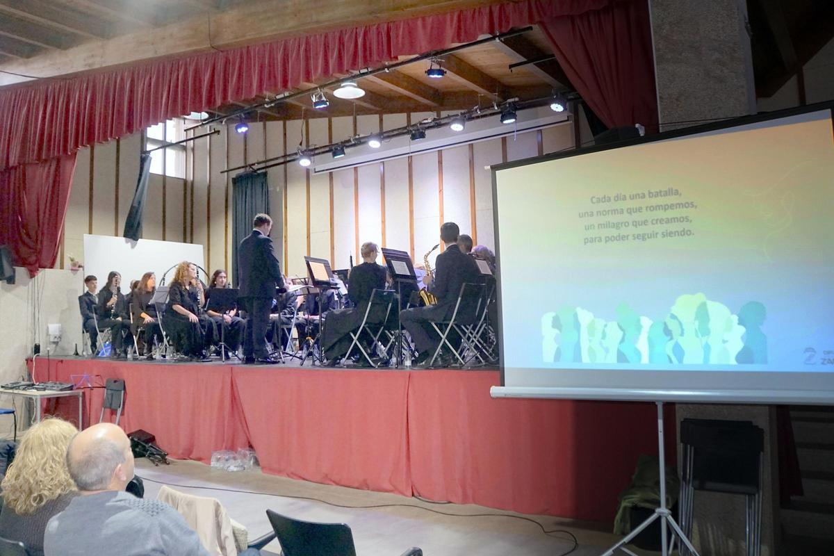La Banda de Música de Zamora en su actuación en Alcañices dentro del ciclo 'Conciertos por la Igualdad y Contra la Violencia de Género'.