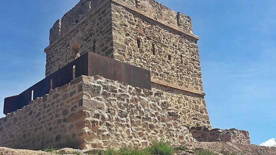 Els treballs de restauració de la torre dels Soldats se centren ara a adequar el seu interior