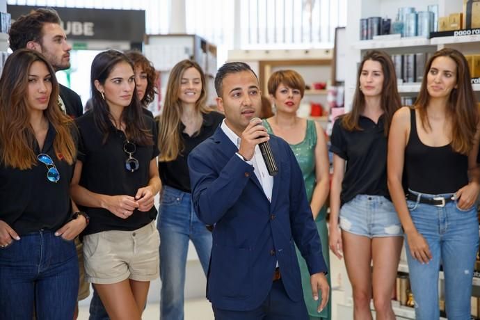 Moda Baño de Gran Canaria se entrega al casting de maniquíes con el guardia civil Jorge Pérez, Goicoechea y Viiperi