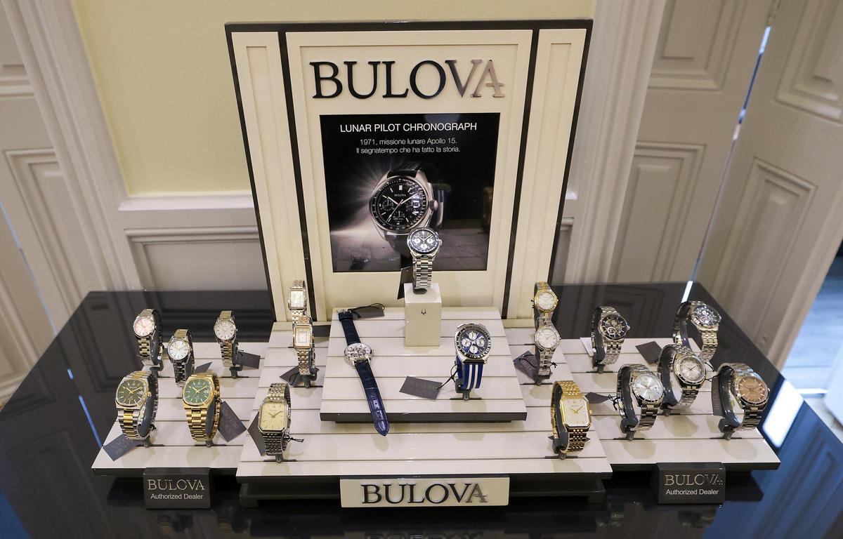 Relojes Bulova.