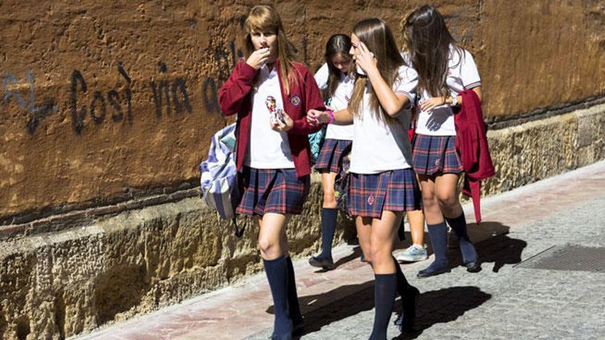 El uniforme del Colegio Leonés, uno de los más estilosos.