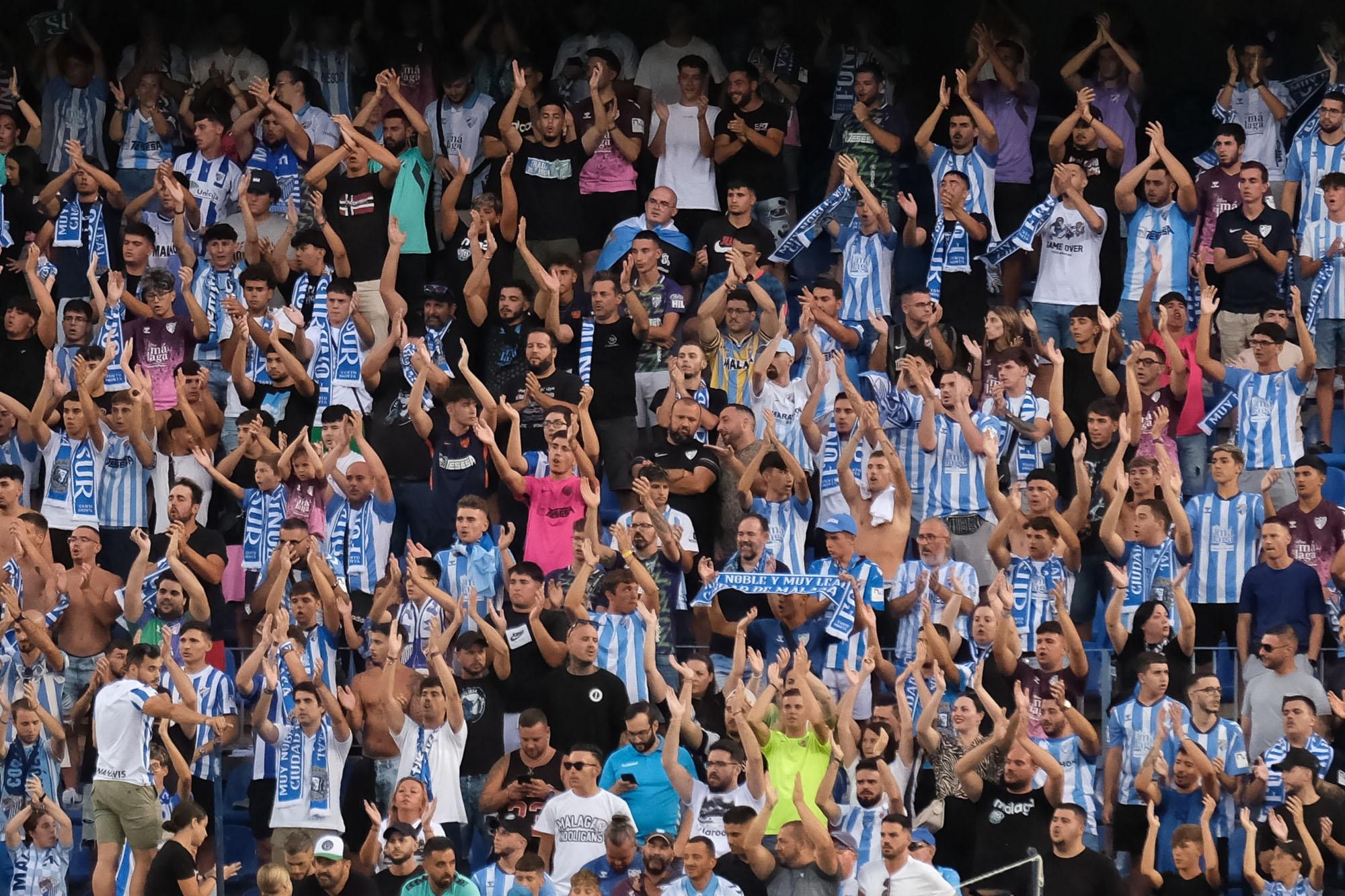 Málaga CF - Antequera CF: el Trofeo Costa del Sol, en imágenes