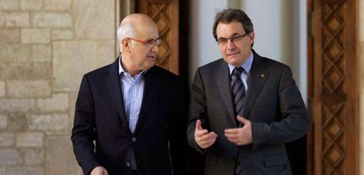 Josep Antoni Duran Lleida i Artur Mas, després de la reunió que han mantingut aquest divendres a la Generalitat. Josep Antoni Duran Lleida i Artur Mas, després de la reunió que han mantingut aquest divendres a la Generalitat.