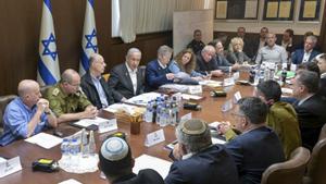 El gabinet de seguretat d’Israel aprova l’alto el foc a Gaza