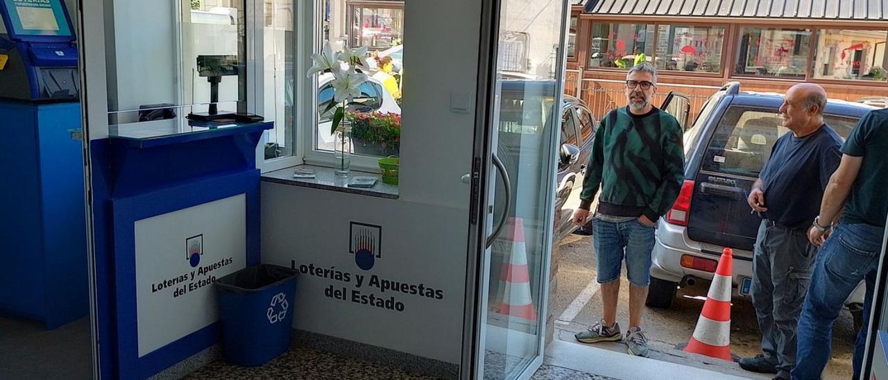 Establecimiento de loterías y apuestas en Puebla de Sanabria, paralizado el lunes.