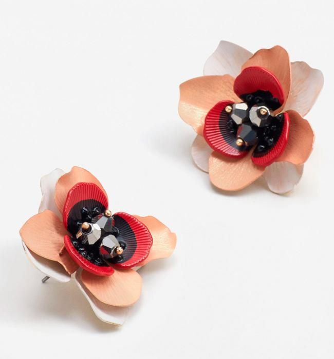 Pendientes en forma de flor, de Mango