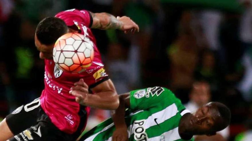 Marlos Moreno, a la derecha, en la final de la Copa Libertadores.