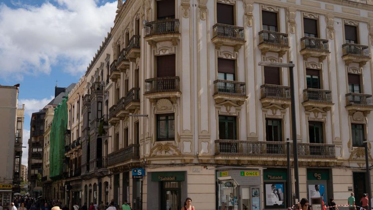 Aspecto actual del edificio del Banco Herrero. | Emilio Fraile