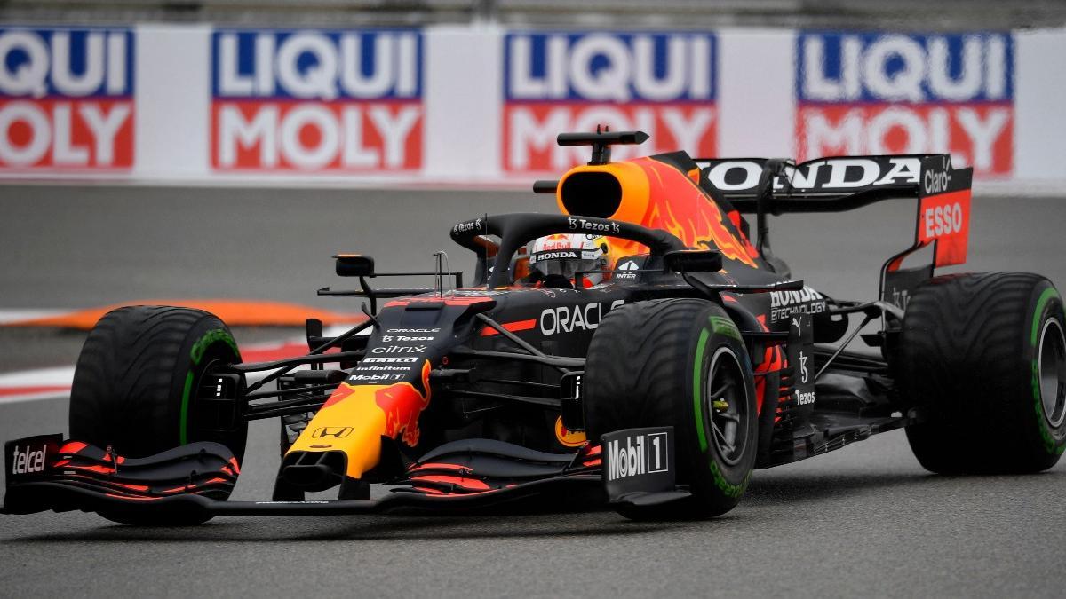Verstappen durante la sesión de clasificación del GP de Rusia