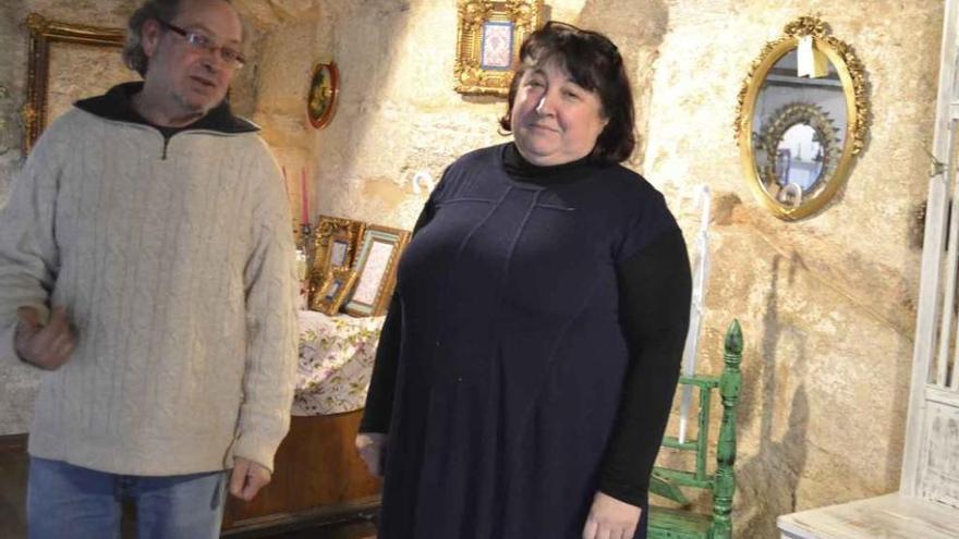 Nuria Rabanillo y Ángel Hernando, autores de la exposición de Puebla de Sanabria.