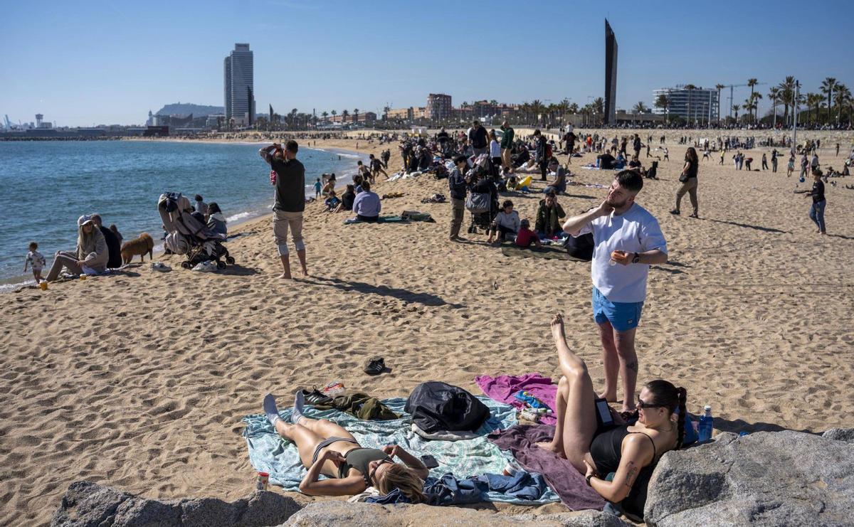 Primer cap de setmana sense pluja en mig any