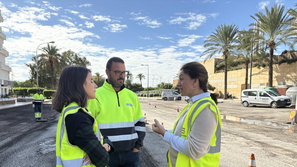 El Ayuntamiento en el último asfaltado pendiente de 2025