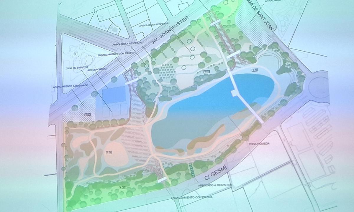 Una posible propuesta para el parque de 14 hectáreas de les Alqueries de Dénia. El gran lago absorbería el agua que baja del Montgó