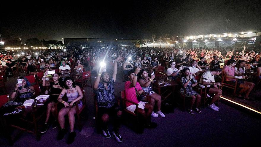 Bad Gyal, delirio y ‘perreo’ ante mil personas en Son Fusteret