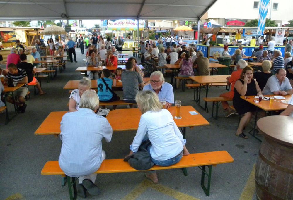 La nueva edición de la fiesta incorpora entre otras novedades degustaciones gratuitas de cerveza, la creación del distintivo al 'Alemán del año' y la incorporación de un mercado 'gourmet'