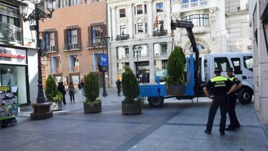 Huesca también colocará maceteros y bolardos en las zonas peatonales de la ciudad