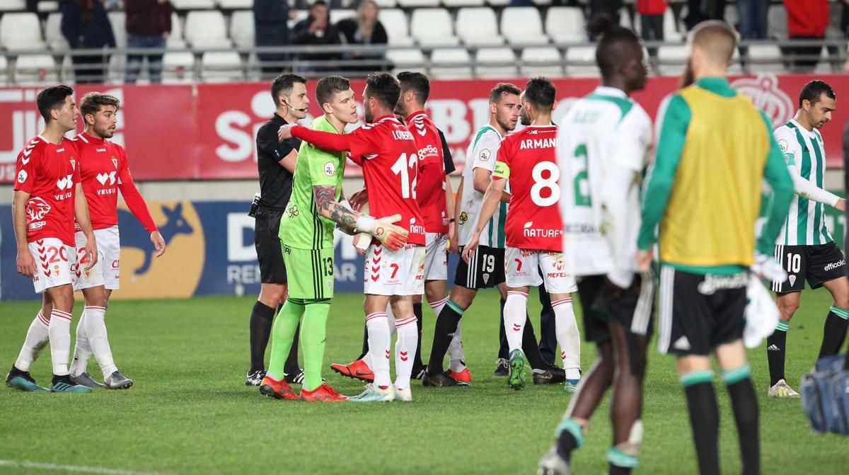 Imágenes del Real Murcia-Córdoba CF