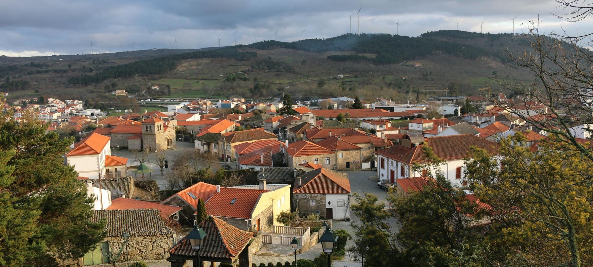 Vista de Sernancelhe@cm sernancelhe.pt.jpg