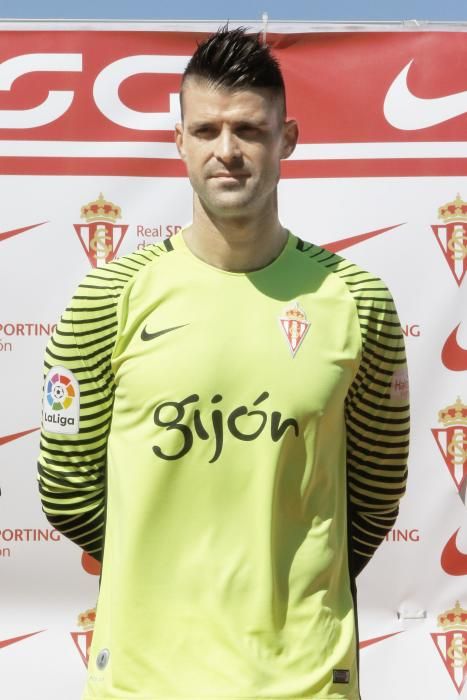 Presentación de la nueva equipación del Sporting para la temporada 2016/2017