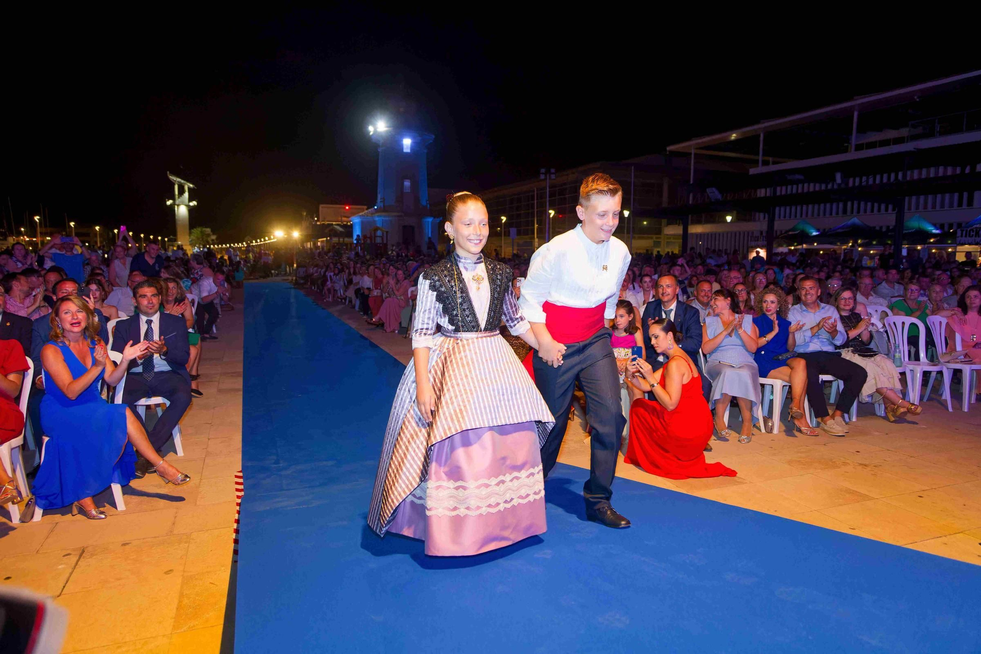 Emotiva presentación de las reinas de las fiestas de Sant Pere 2025