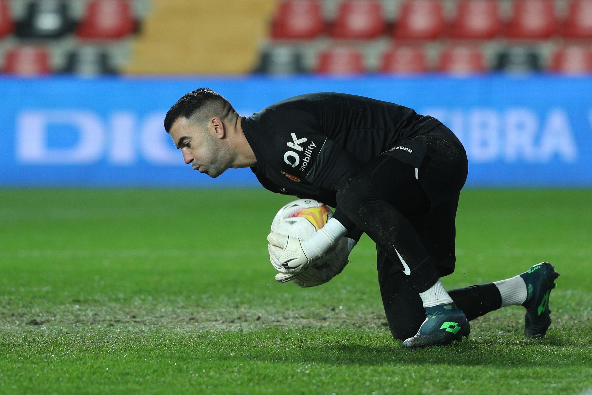 Esperpéntico Mallorca en Vallecas (3-1)