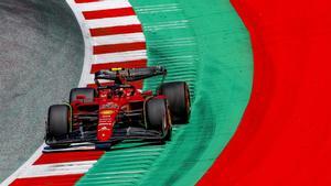 Carlos Sainz, en acción en los libres 2 del GP de Austria