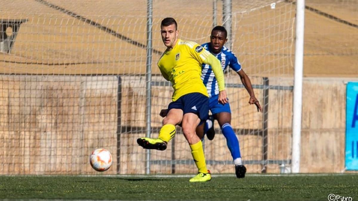 Javi Eslava, 'pichichi' de la UE Castelldefels