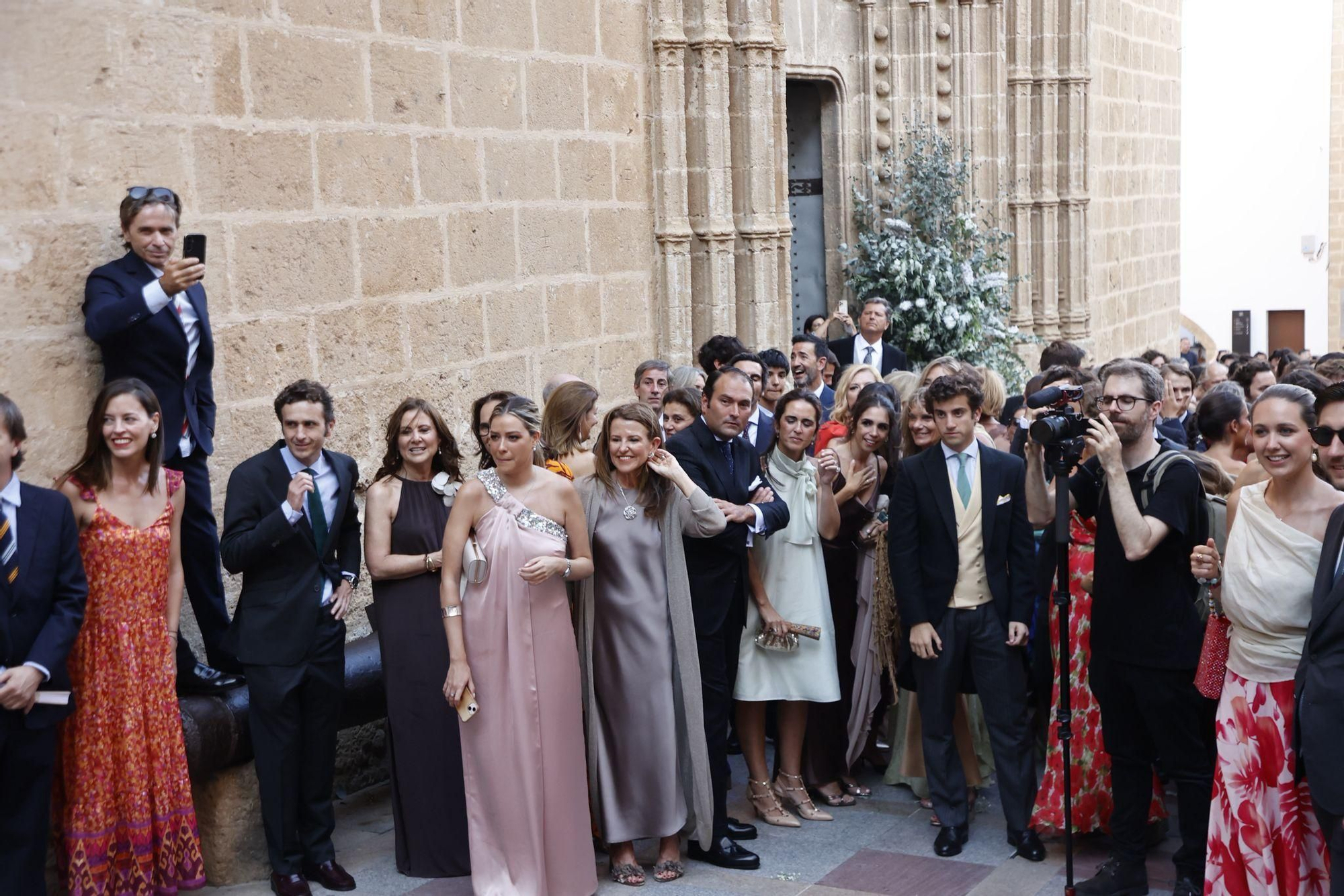 Todos los invitados a la boda de Paty, la hija de Quique Sánchez Flores, con el abogado Javier Millet
