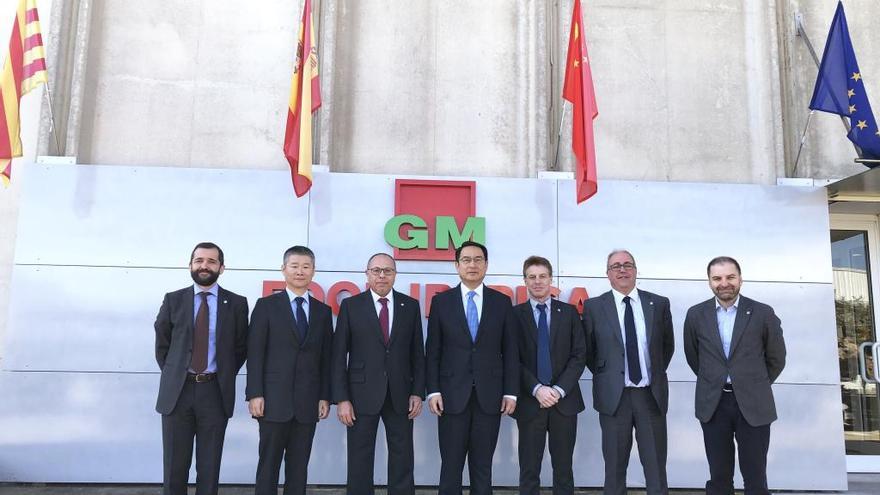 L&#039;ambaixador de la República Popular Xina visita la seu de GM Food a Vilamalla