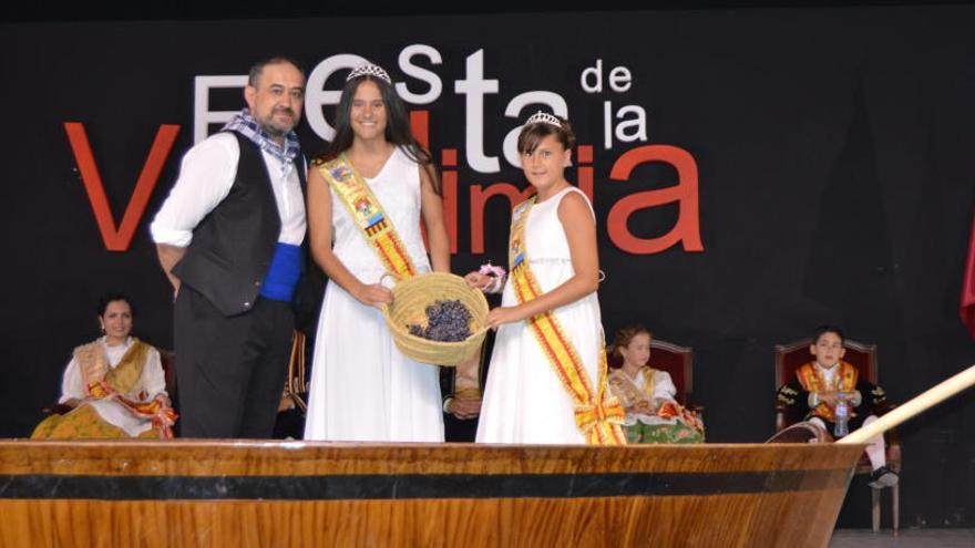 Las reinas de la Santa Cruz en las fiestas de Jumilla