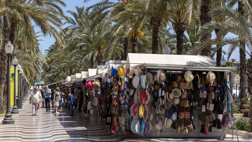 Barcala confirma: los &quot;hippies&quot; se irán de la Explanada el 31 de octubre