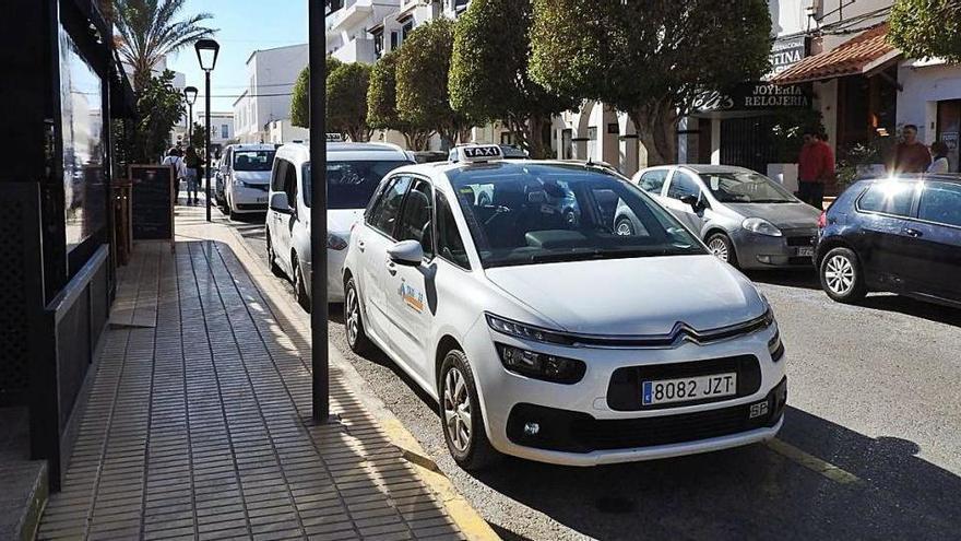 Parada de taxis en Sant Francesc Xavier.