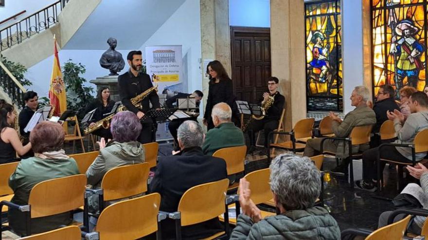 El concierto de saxofón celebrado en la Delegación de Defensa. | LNE